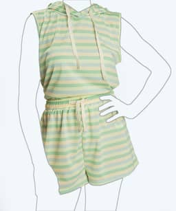 ست تاپ کلاه دار و شلوارک زنانه جوتی جینز JootiJeans کد W22773240 - 3