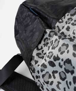 کوله پشتی زنانه طرح دار جوتی جینز JootiJeans مدل 94974002 - 4