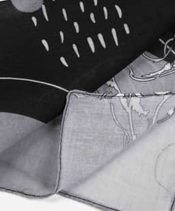 شال طرح دار زنانه جوتی جینز Jootijeans کد 21978230 - 1
