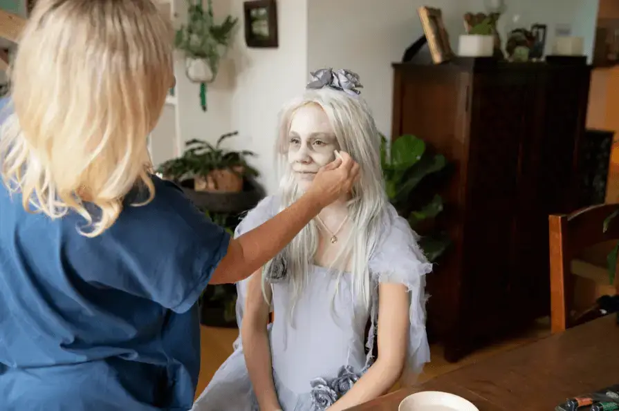 ساده ترین لباس های هالووینی چه مدل هایی هستند؟